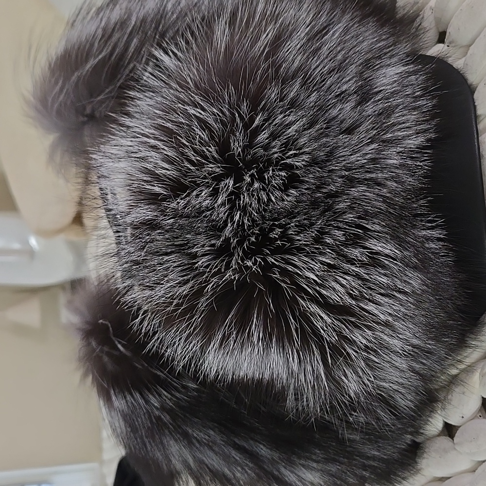Elegant Black and Gray Fur Hat - Picture 2 of 6